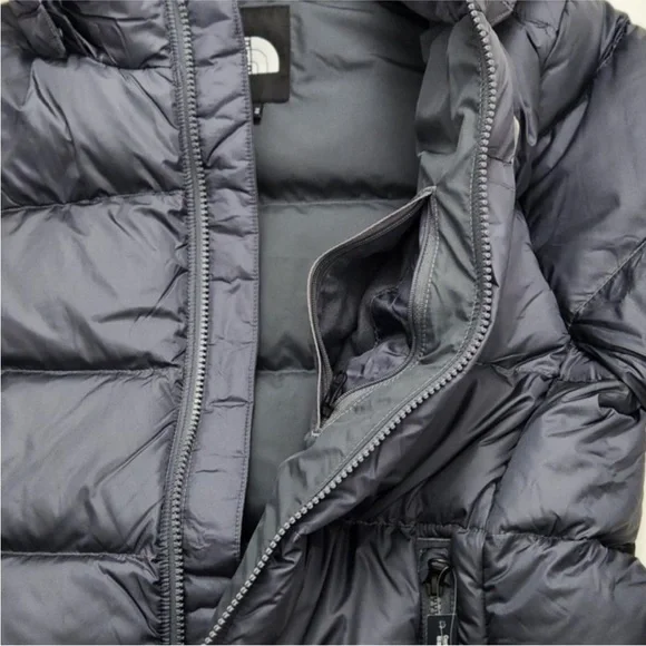 The North Face Metropolis Parka III - Picture 8 of 9